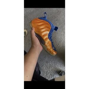Size 9.5- Nike Air Foamposite One ‘New York Knicks’